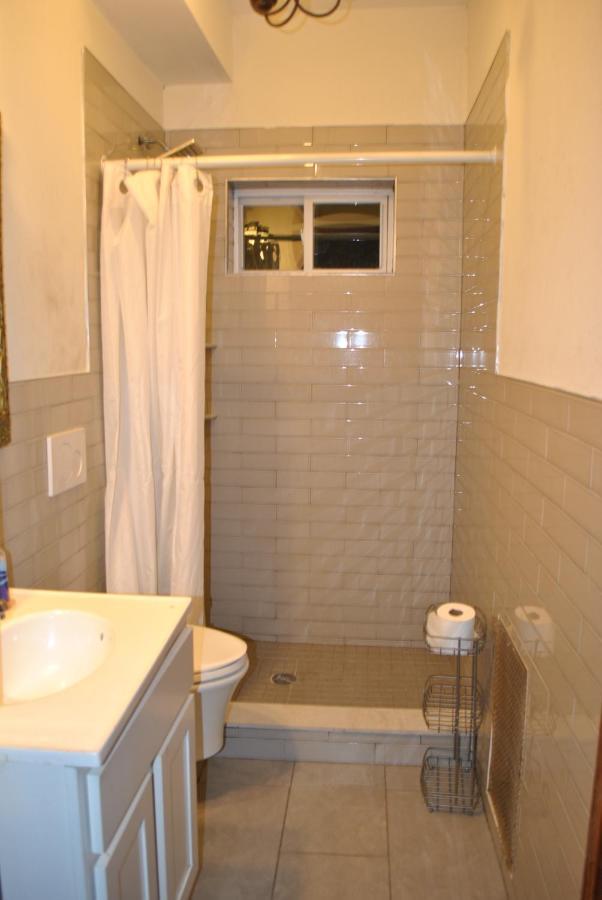 Ewr Airport Multilevel Guest House Room With 2-3 Beds نيوآرك المظهر الخارجي الصورة