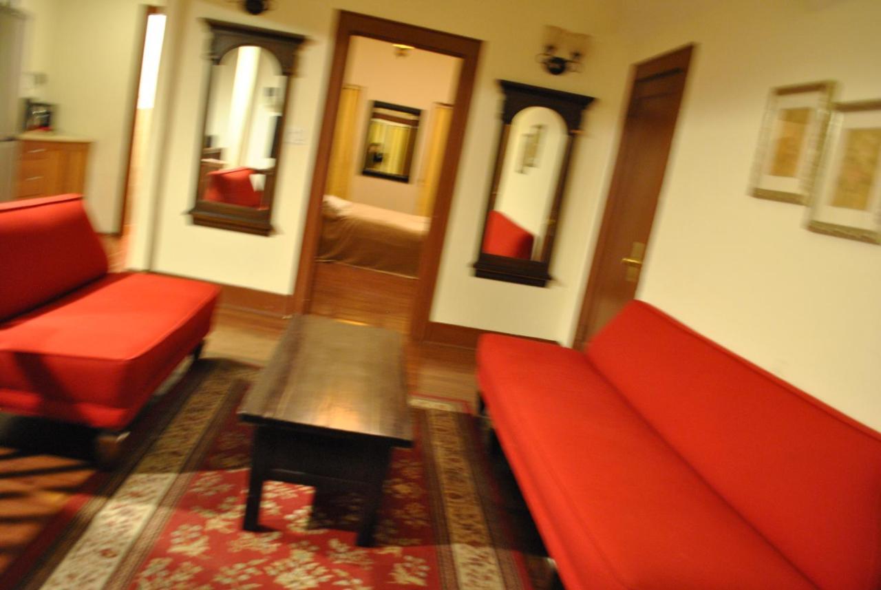 Ewr Airport Multilevel Guest House Room With 2-3 Beds نيوآرك المظهر الخارجي الصورة