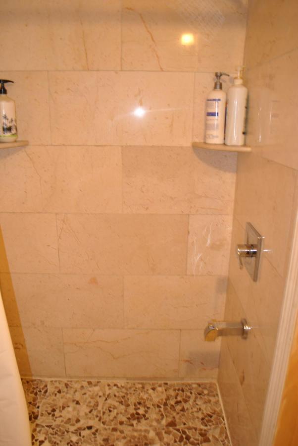 Ewr Airport Multilevel Guest House Room With 2-3 Beds نيوآرك المظهر الخارجي الصورة