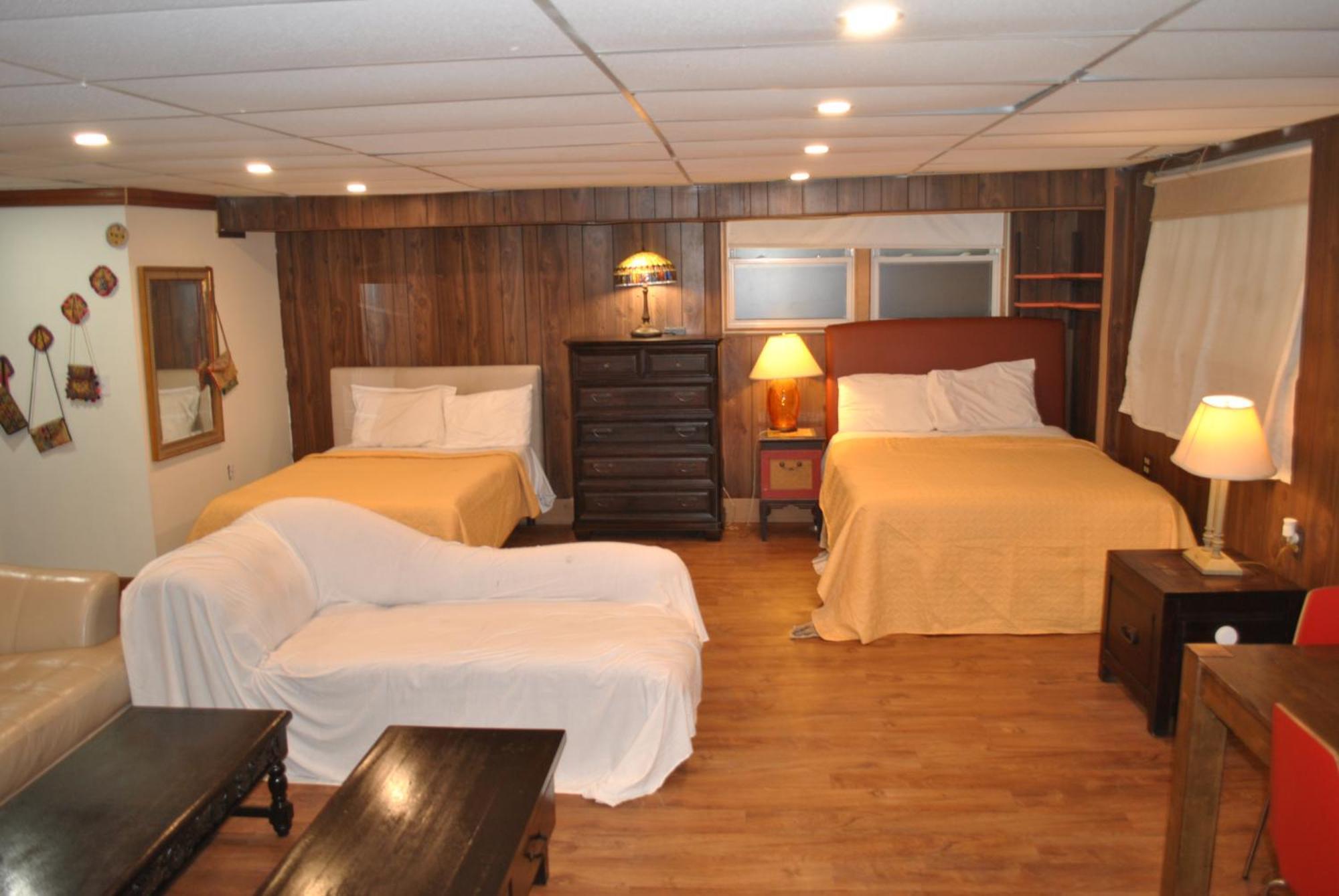 Ewr Airport Multilevel Guest House Room With 2-3 Beds نيوآرك المظهر الخارجي الصورة